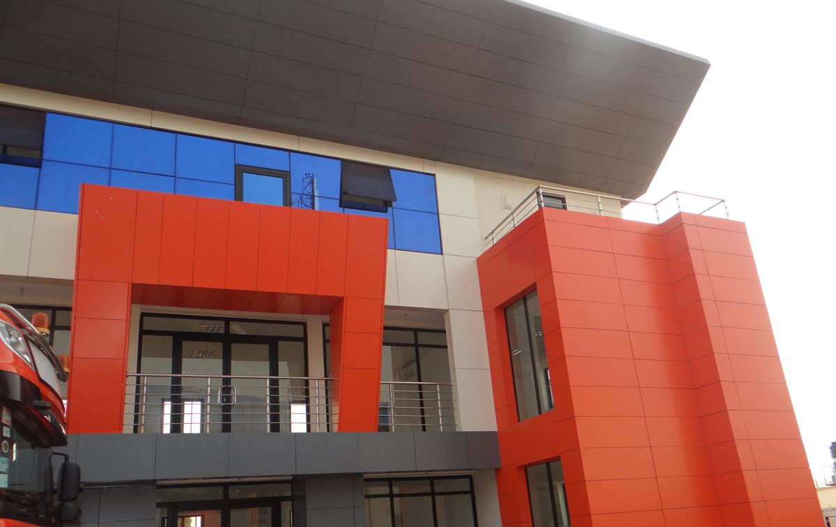 Finished commercial facade with cladding and glazing